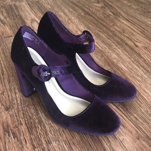 Purple velvet heels